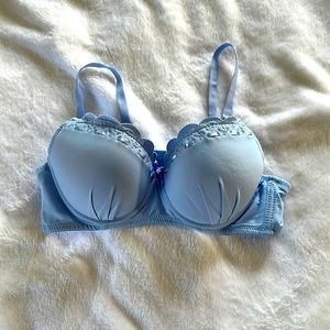 💙Vadalala Women push-up bra..beautiful blue…size 36B